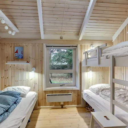 Vakantiehuis Berenice - 250m From The Sea By Interhome *