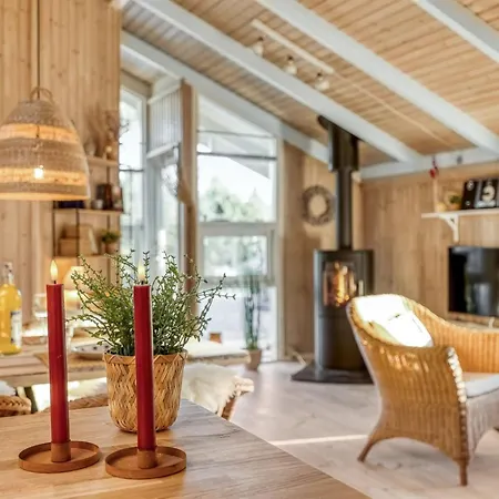 Berenice - 250m From The Sea By Interhome