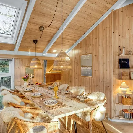 Berenice - 250m From The Sea By Interhome * Hals